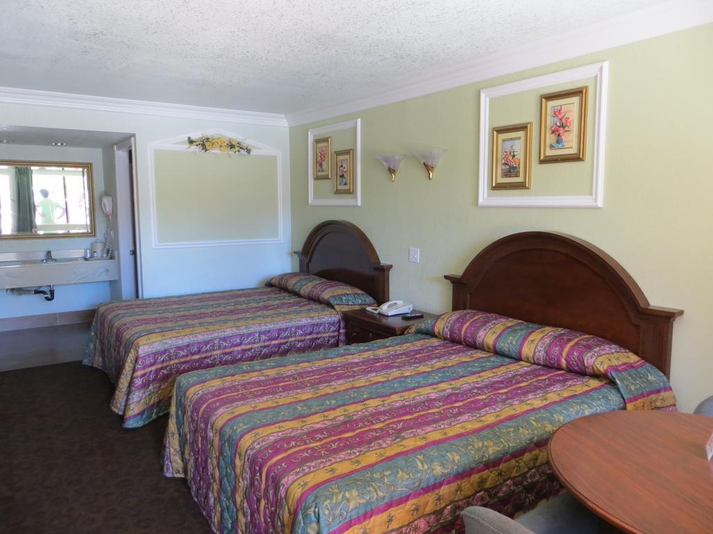 Azusa Inn West Covina Chambre photo
