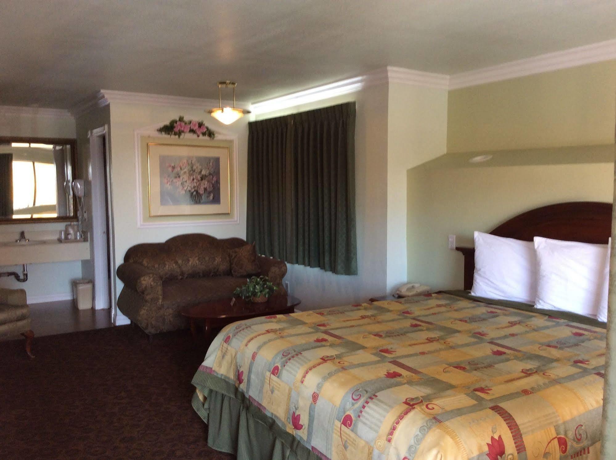 Azusa Inn West Covina Extérieur photo